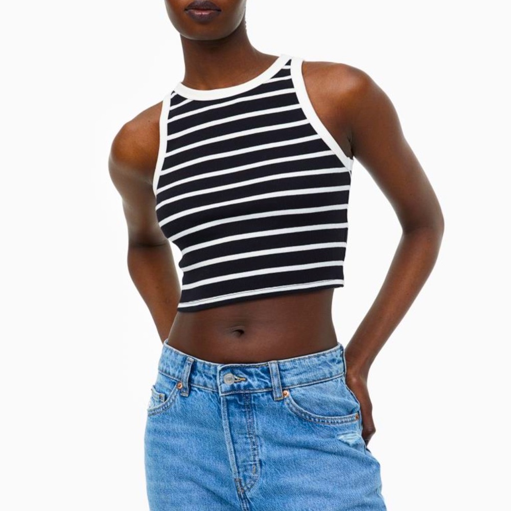 *** SOLD *** H&M Crop tank top